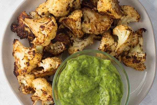 CAULIFLOWER BITES WITH GREEN GODDESS DIP