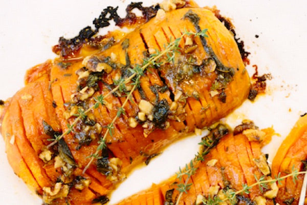 MAPLE WALNUT HASSELBACK BUTTERNUT SQUASH