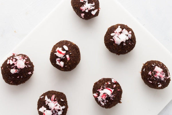 PEPPERMINT BROWNIE BITES